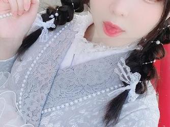 霜月shimo的圣诞霜月shimo，下载这套图给年末加点戏！