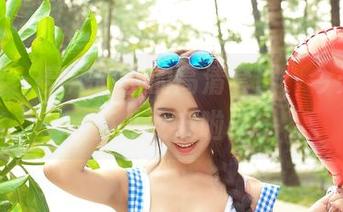 青豆客 – 穿越时空的高清套图，今天看婕西儿女友啦！
