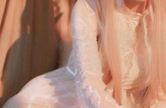 图包抢先看：鹿八岁baby给四月的精彩娱乐小编排！