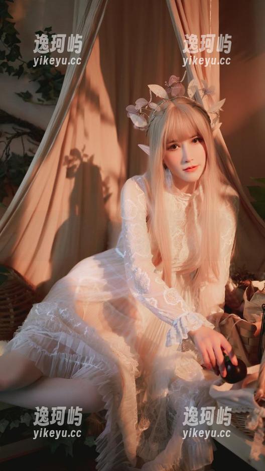 图包抢先看：鹿八岁baby给四月的精彩娱乐小编排！