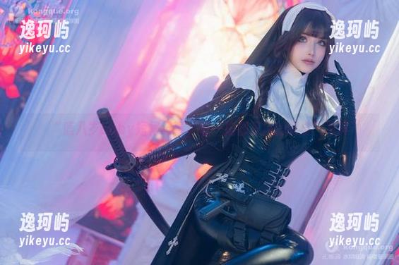 “鹿八岁baby短裙纪事，每一拍都是风的调皮”写真